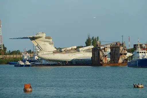 Lun-class ekranoplan 1